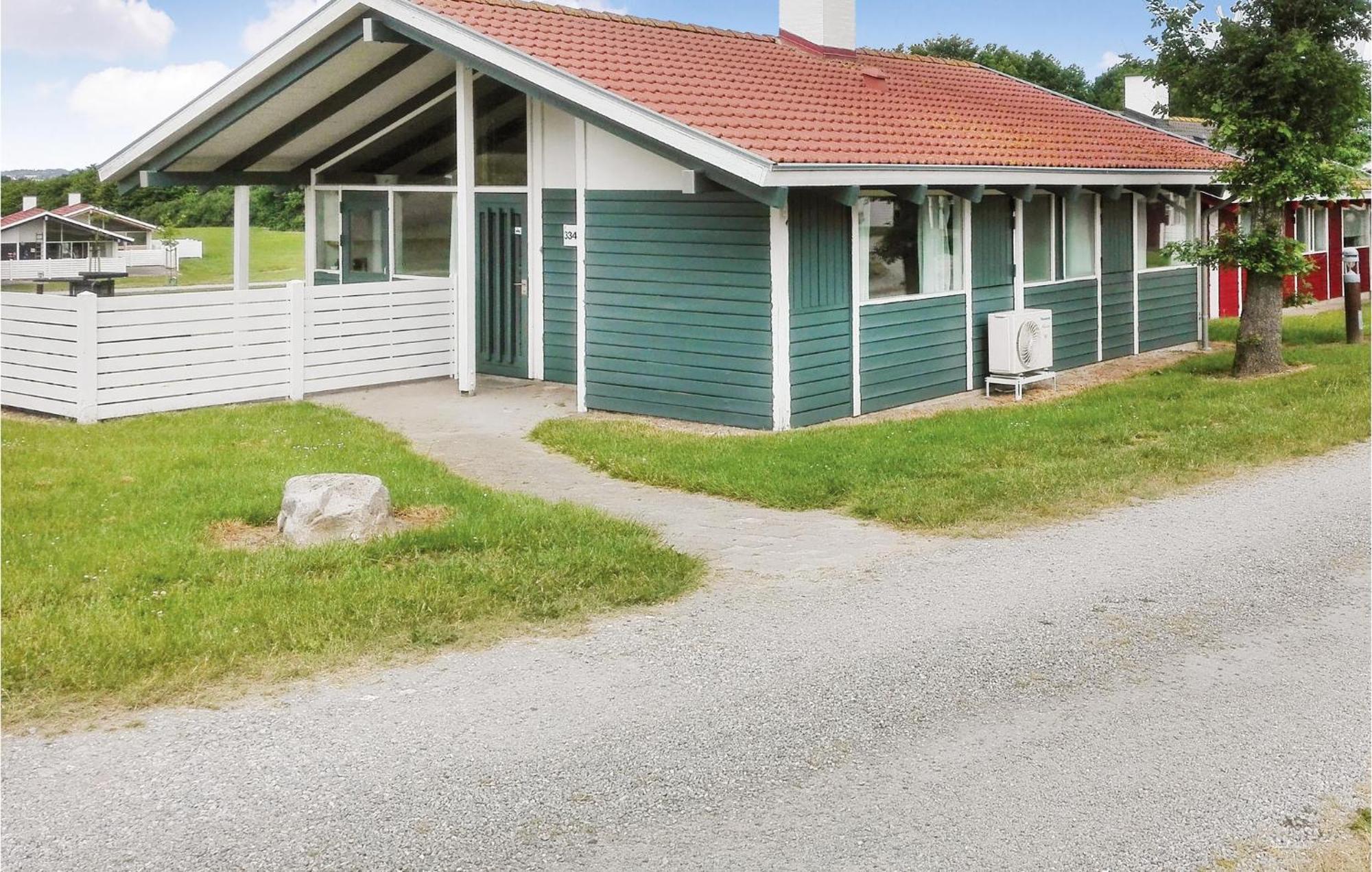 Gorgeous Home In Aabenraa With Wifi Exteriör bild