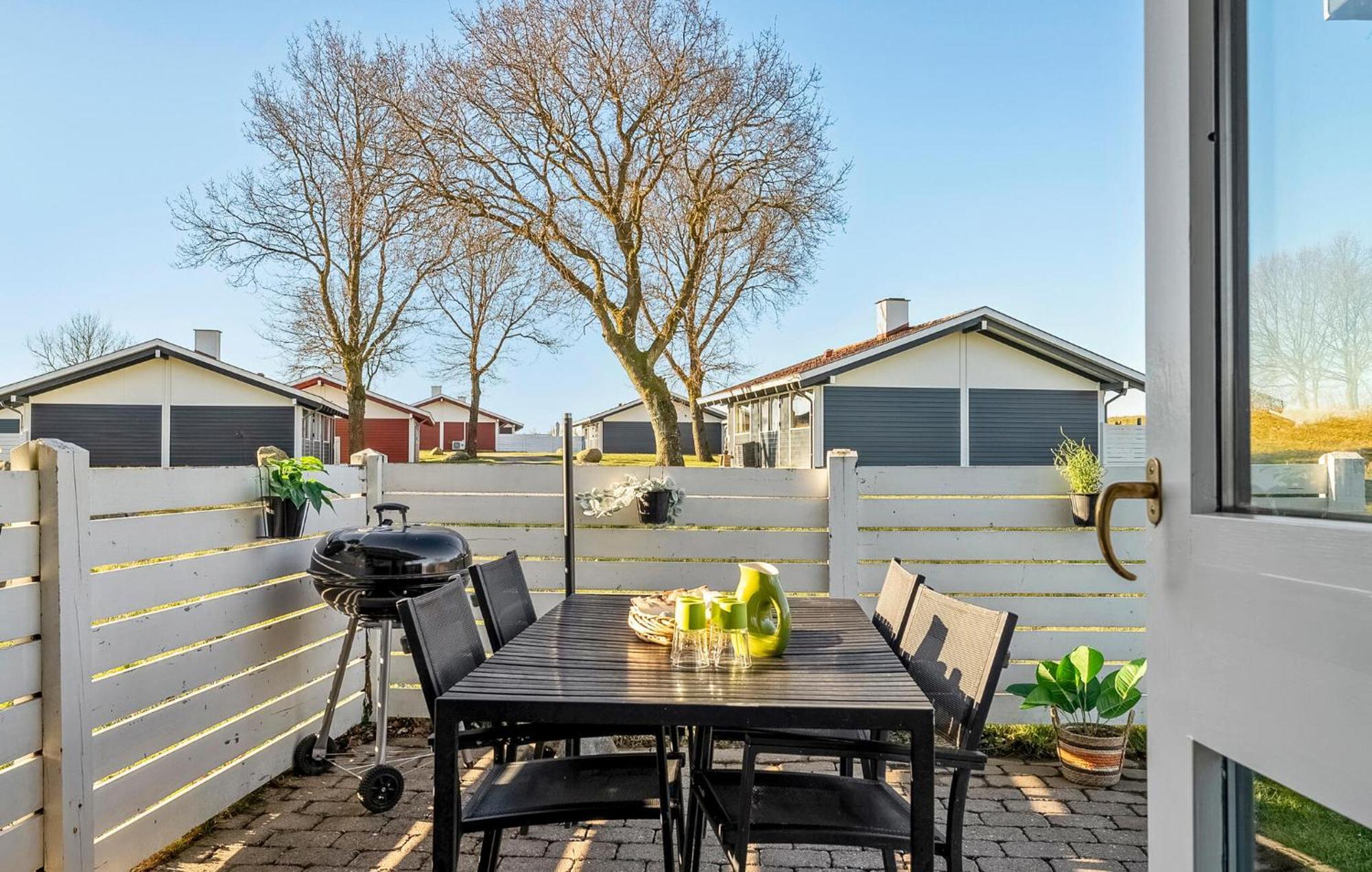 Gorgeous Home In Aabenraa With Wifi Exteriör bild